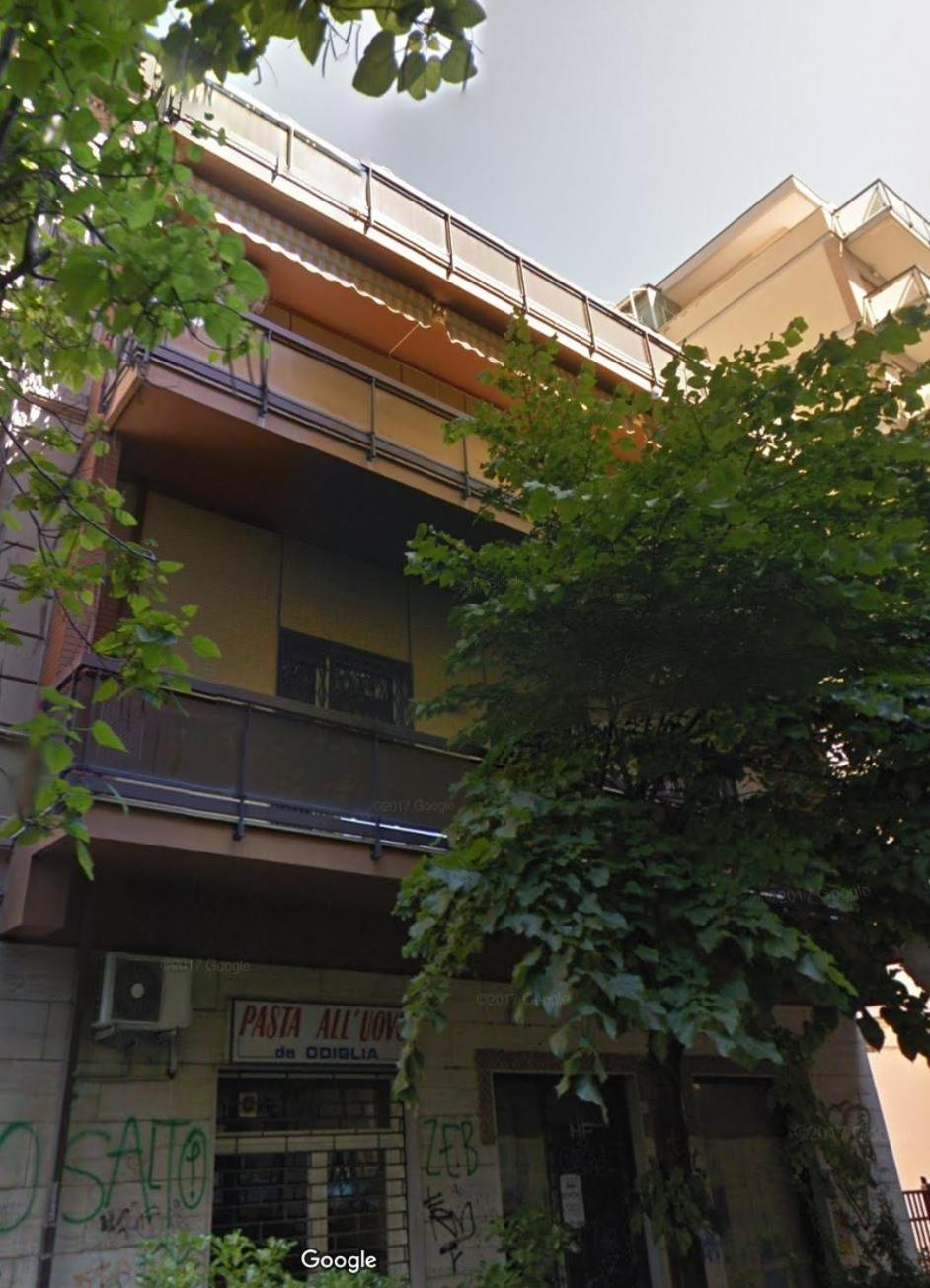 Luxury Penthouse With Sea View - City Center Pescara Exteriör bild